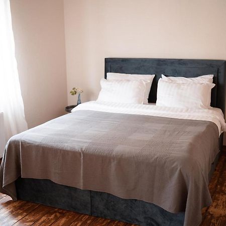 Apartaments Nr. 33 タルシ エクステリア 写真